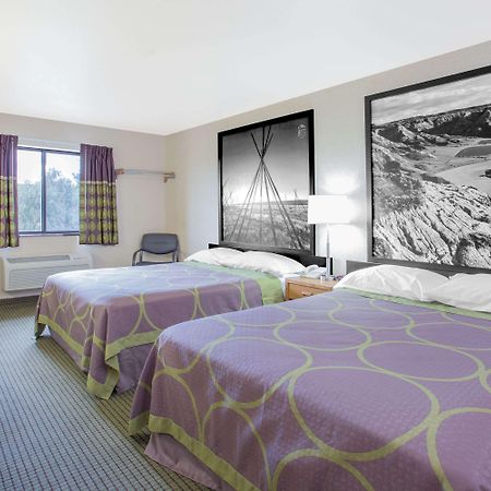 Super 8 By Wyndham Havre Otel Dış mekan fotoğraf